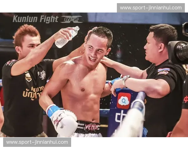 炼狱中的众神之战:播求VS哈亚,那场染红了拳台的“暴力美学”巅峰